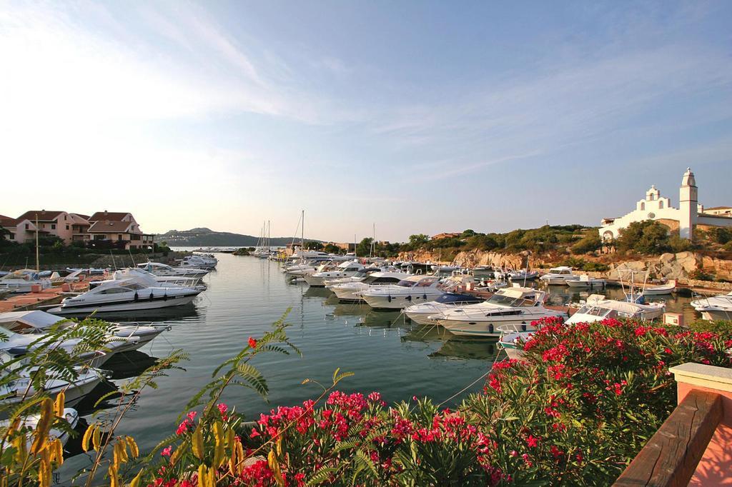 Le Corti Di Marinella Apart otel Marinella  Dış mekan fotoğraf