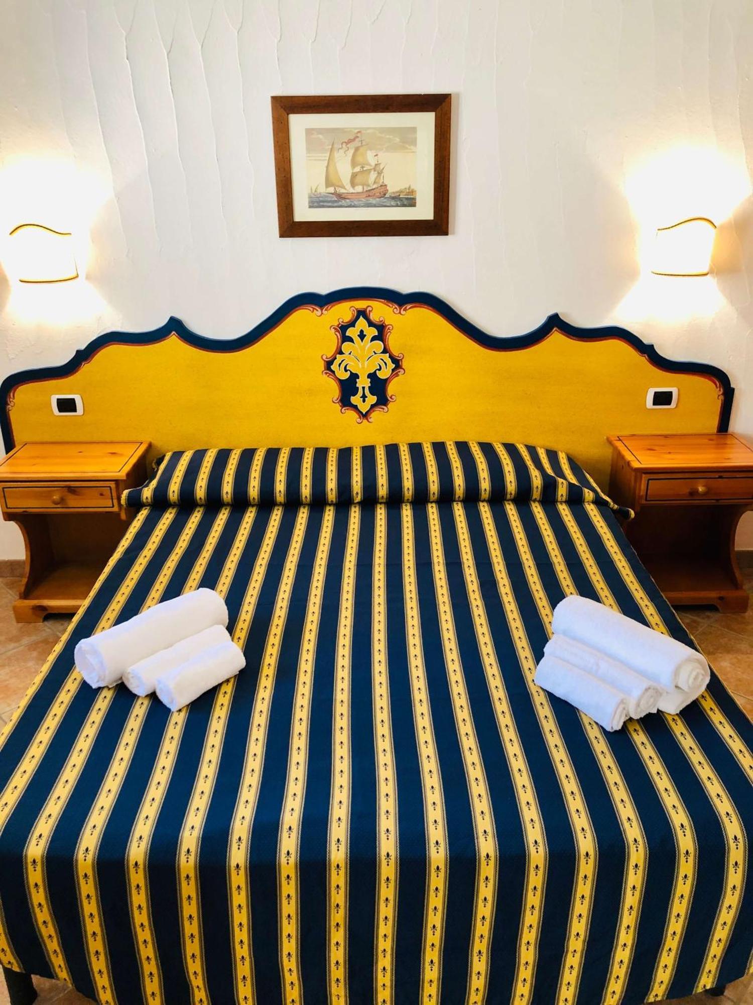 Le Corti Di Marinella Apart otel Marinella  Oda fotoğraf
