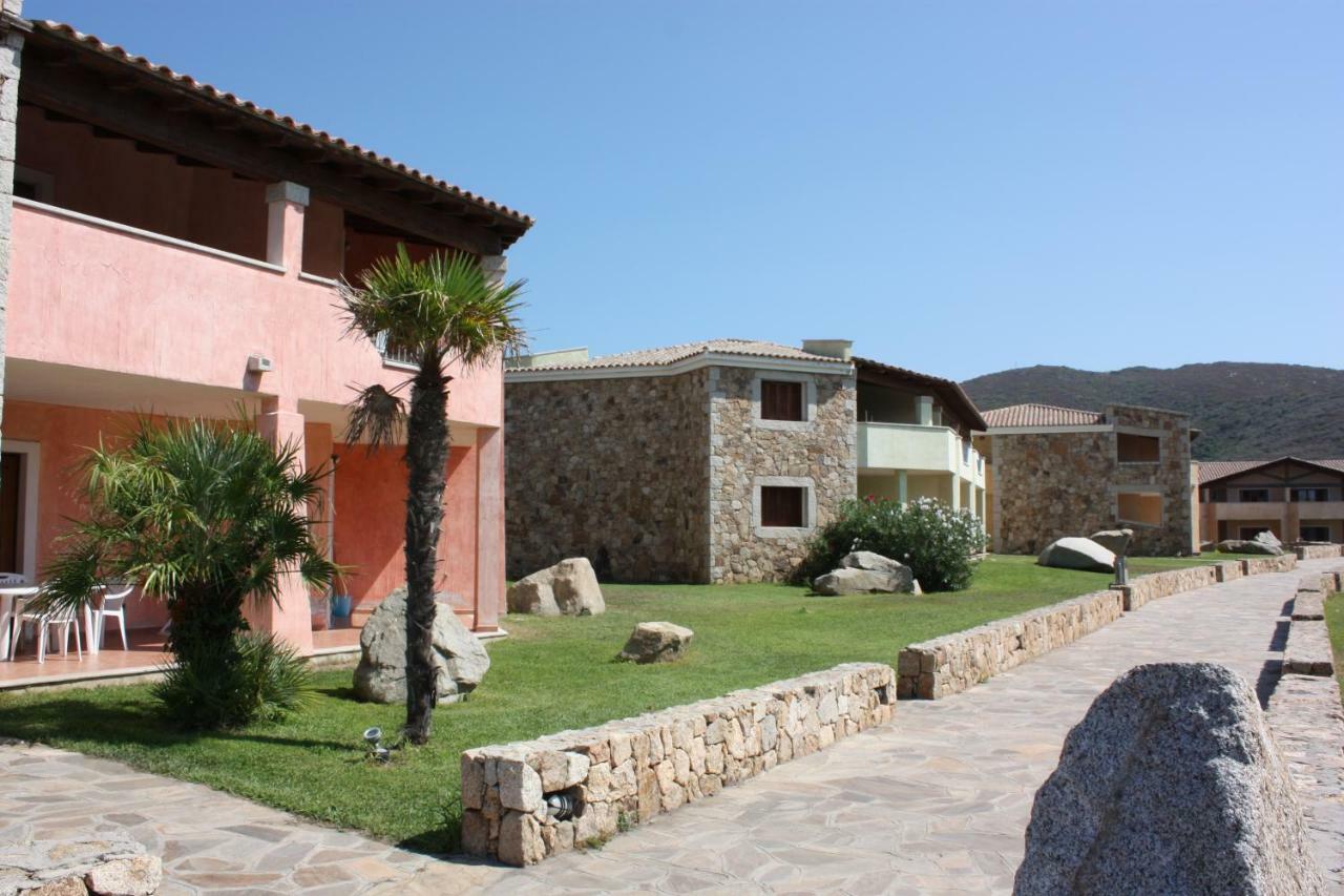 Le Corti Di Marinella Apart otel Marinella  Dış mekan fotoğraf