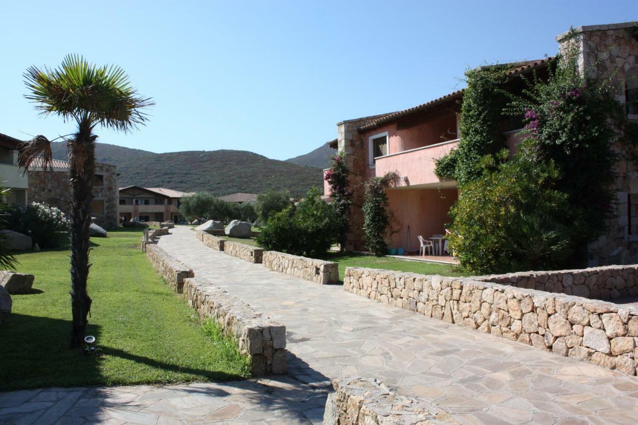 Le Corti Di Marinella Apart otel Marinella  Dış mekan fotoğraf